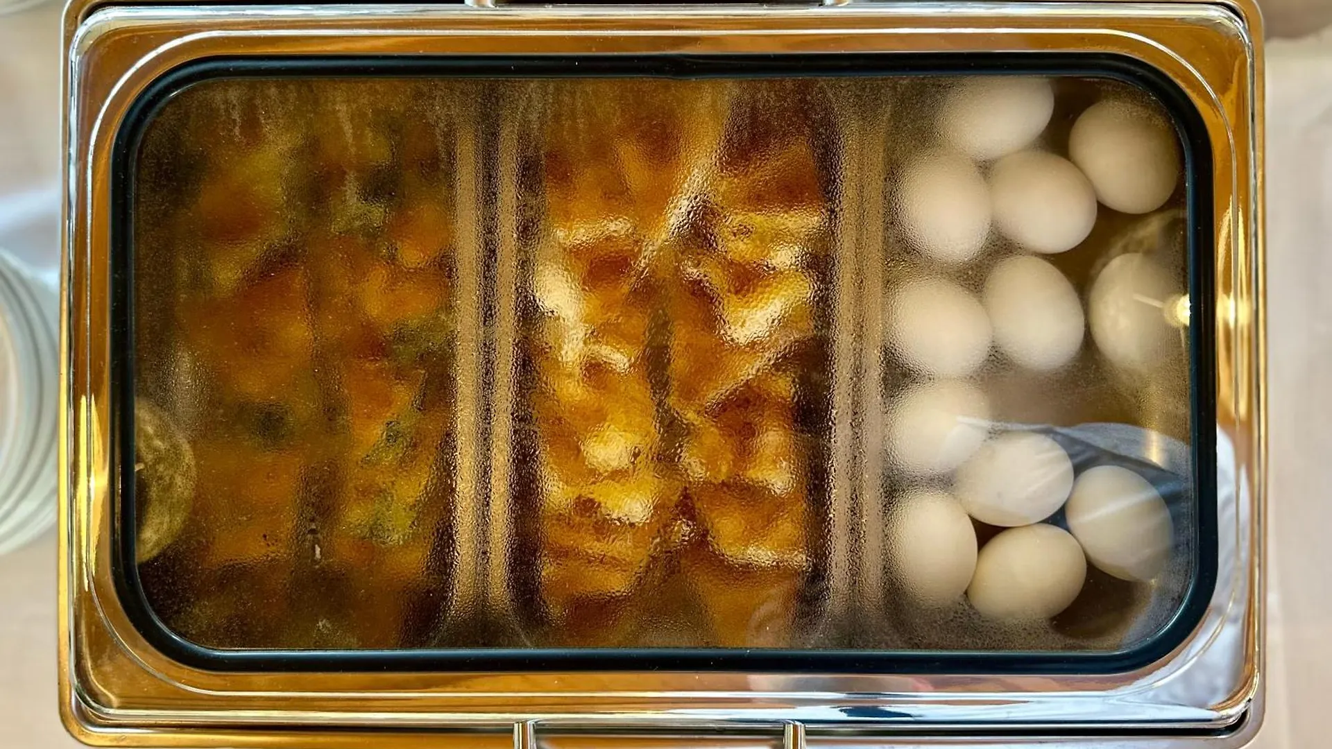 아라고스타 호텔 Durrës