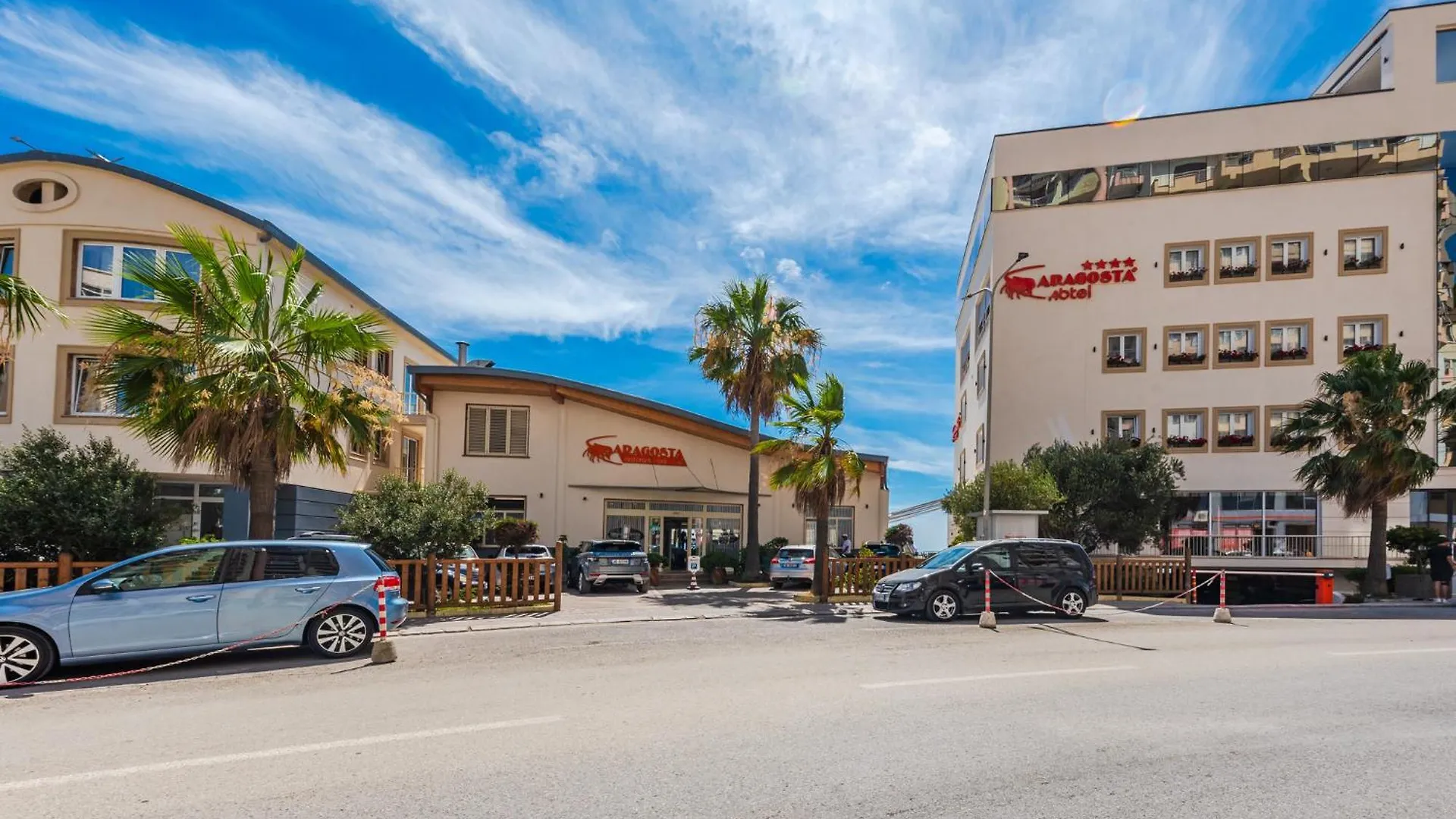 Aragosta Hotel & Restaurant Durres