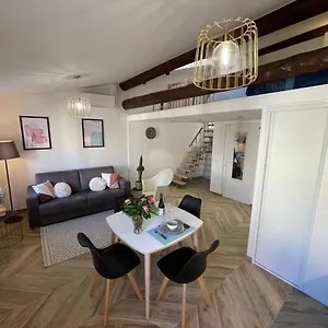  Appartamento Renting - Massena - Loft - Heart Of Vieil - The Market With Sea View Francia