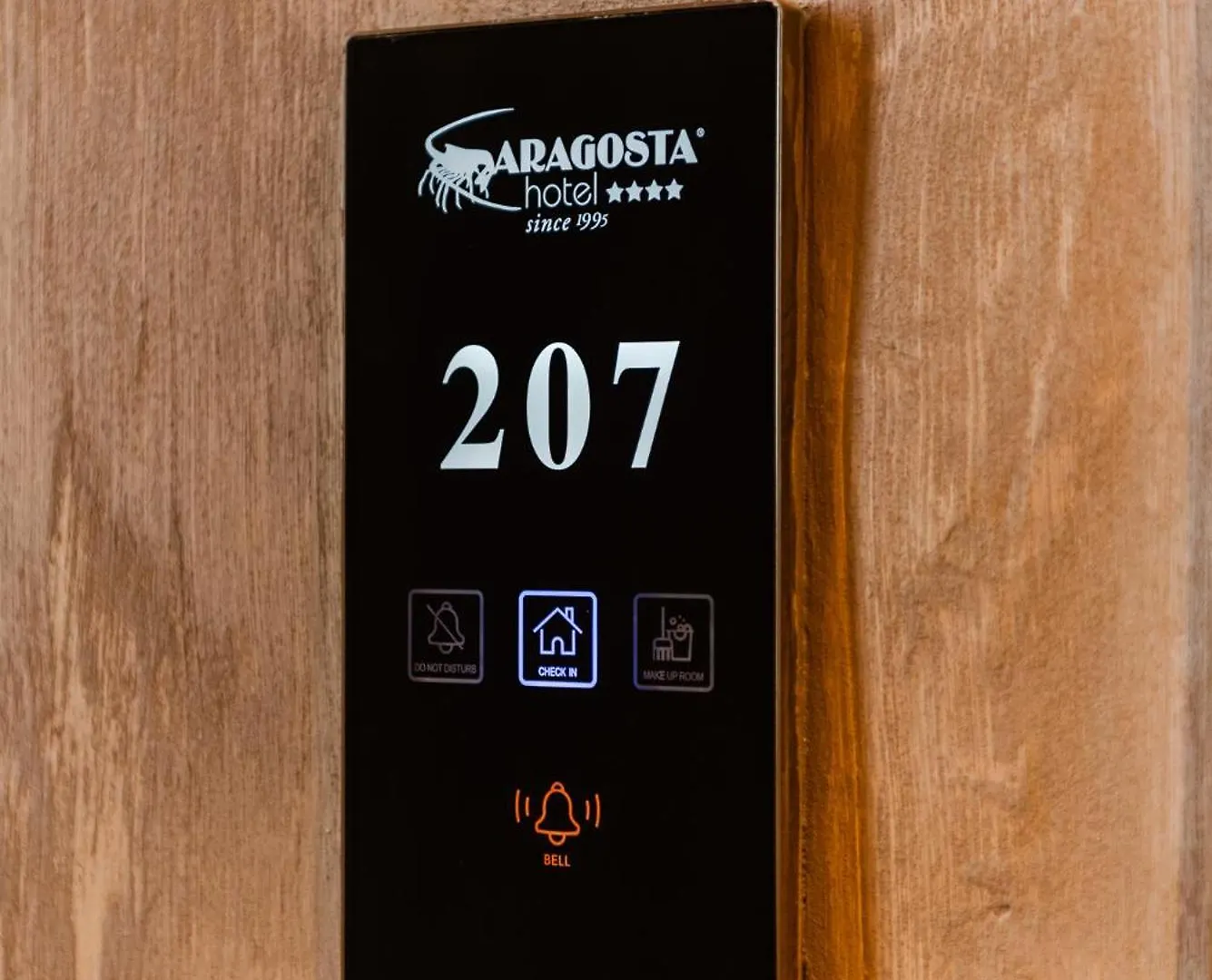 Aragosta Hotel Dıraç